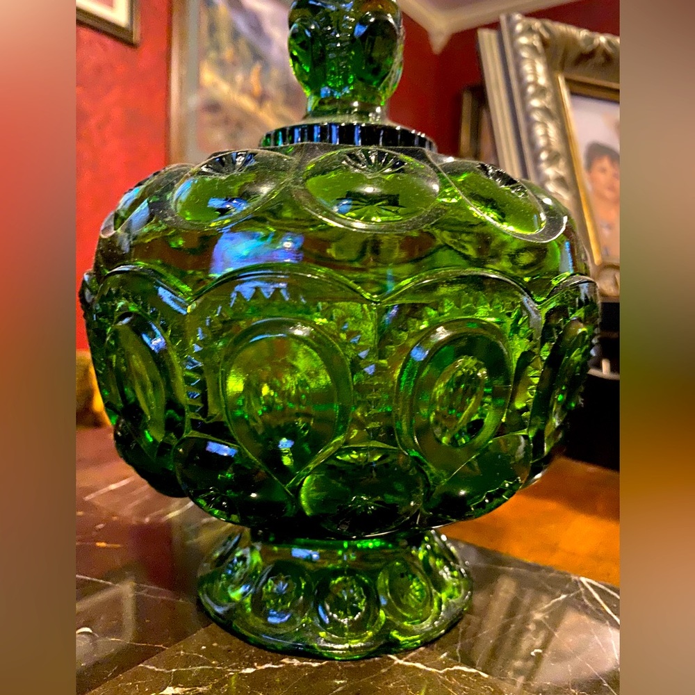 Vintage L. E. Smith Green Moon and Stars Candy Dish